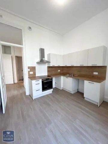 Appartement à louer 3 pièces 85.61m² - Photo 2