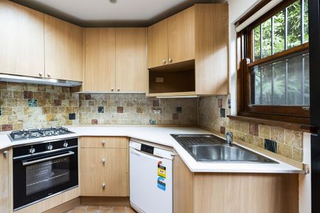 133 Little Eveleigh Street, Redfern NSW 2016 - Terrace For Rent | Domain - Photo 4