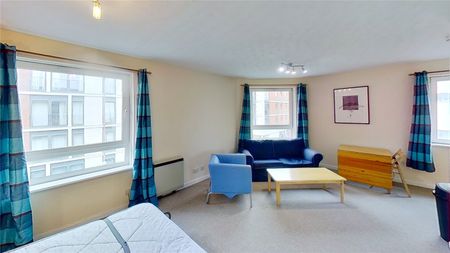 1 bedroom studio apartment to rent - Photo 3