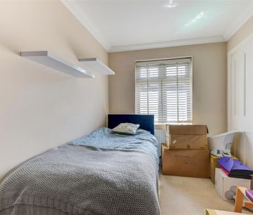 2 bedroom maisonette to rent - Photo 2