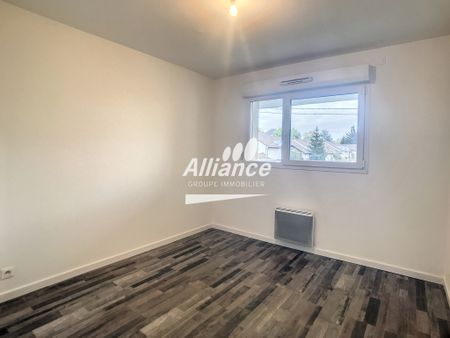 Location Appartement 2 pièces 40m² AUDINCOURT 25400 - Photo 2