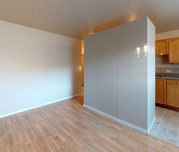 Ivy Manor Apartment Rentals - Photo 3