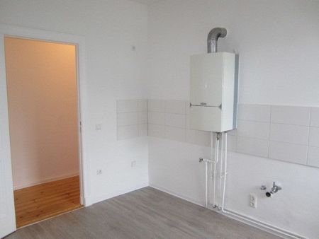 renovierte bzw. teilsanierte 2 Zimmer Wohnung mit Gemeinschaftsgarten in Erkner/bei Berlin - Foto 4