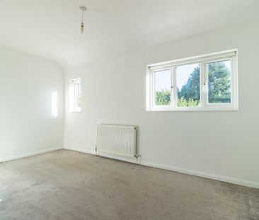 Available unfurnished from 17/10/2025 - Photo 6