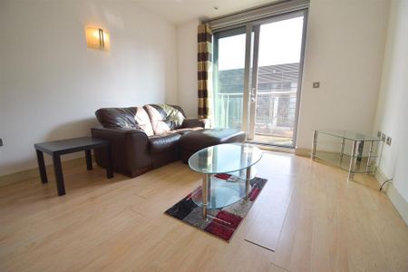 1 bedroom apartment to rent - Photo 2