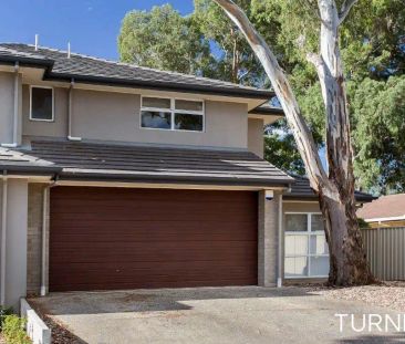 “Modern Family Home with Quality Features in Prime Location” - Photo 6