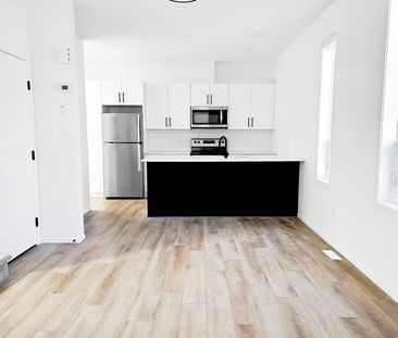 1 Bedroom Duplex Style Units by Alberta Ave - SF191 - Photo 6