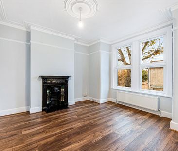 4 bedroom terraced house to rent - Photo 2