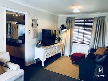 Neat and Tidy Home - Photo 4