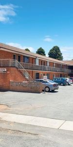 4/10 Macquoid Street, Queanbeyan - Photo 4