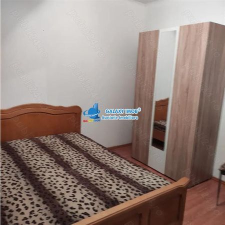 Inchiriere apartament 2 camere Metrou Titan - Photo 3