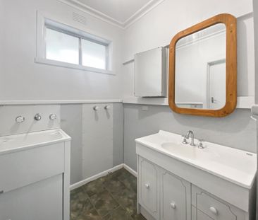 2/37-39 Clarke Street Street, Newtown - Photo 5