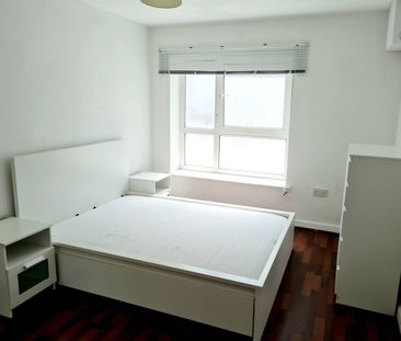 1 Bed Flat, Windmill House, E14 - Photo 3