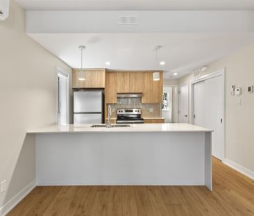 9 Rue Nicolet, #1 - Photo 4