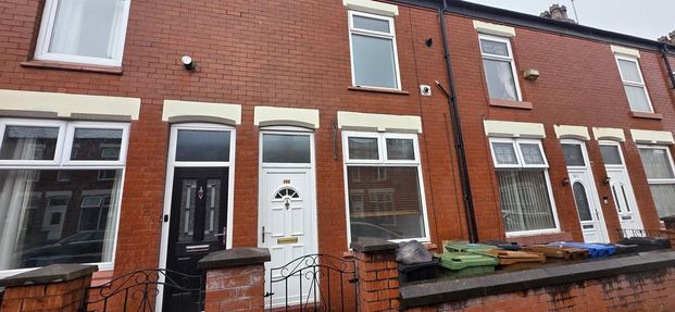 2 bedroom terraced house to rent - Photo 1