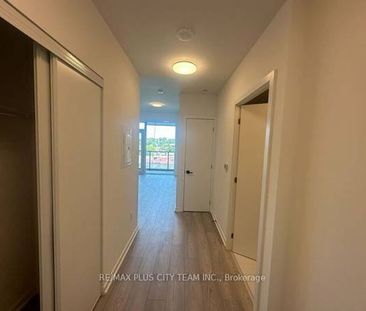 BRAND NEW 2 BEDS 1 BATH LUXURIOUS GALLERIA ON THE PARK INTERNET INCLD - Photo 3