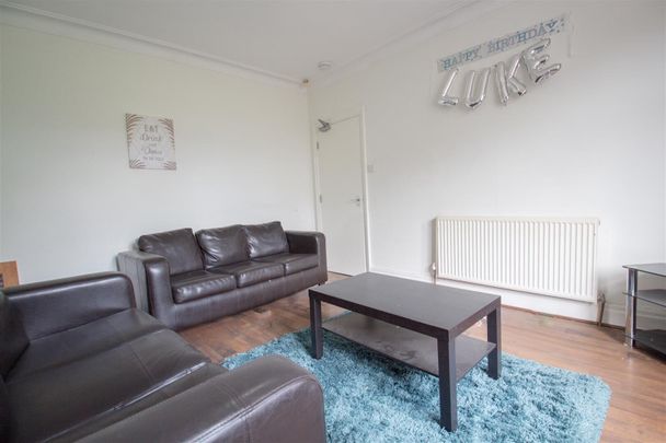 Becketts Park Drive, Headingley, LS6 3PJ, Leeds - Photo 1