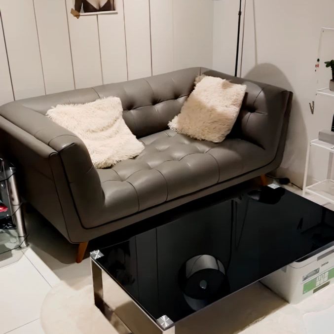 Studio Flat 2013 - Photo 1