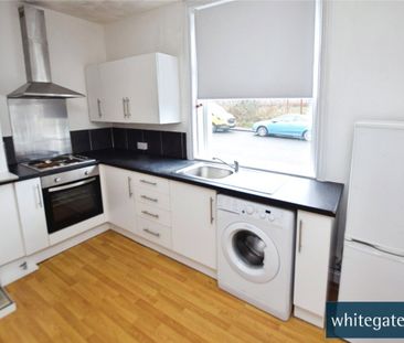Wakefield Road, Drighlington, Bradford, West Yorkshire, BD11 - Photo 3