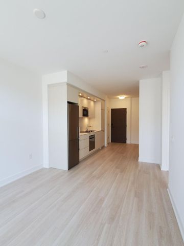 For Lease - 30 Inn on the Park Drive Unit# 218, Toronto, Ontario - Photo 5