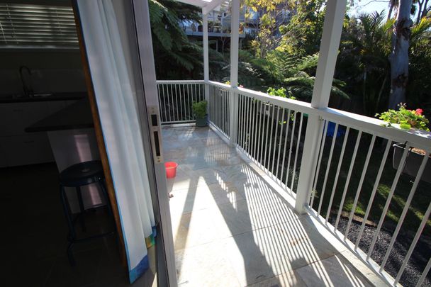 Fully Furnished Studio - Utilities Included - Photo 1