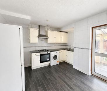 2 bedroom terraced house to rent - Photo 6