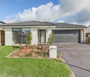 8 Rosemary Street, Greenbank QLD 4124 - Photo 5