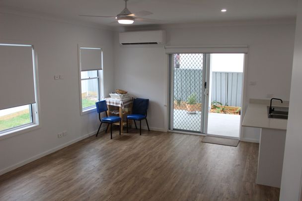 Centrally Located Beach House - Photo 1