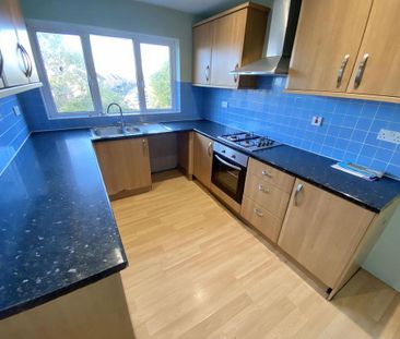 2 bedroom maisonette to rent - Photo 4