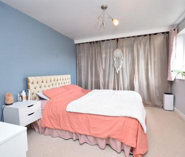 2 bedroom flat to rent, - Photo 4