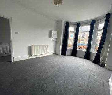 5 bedroom terraced house to rent - Photo 1