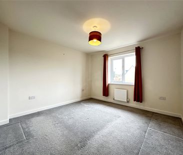 202, South Parkway, Seacroft, Leeds, West Yorkshire, LS14 6WW - Photo 4
