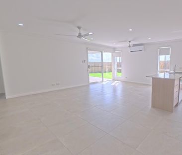 6 Laceflower Street, Narangba QLD 4504 - House For Rent | Domain - Photo 6