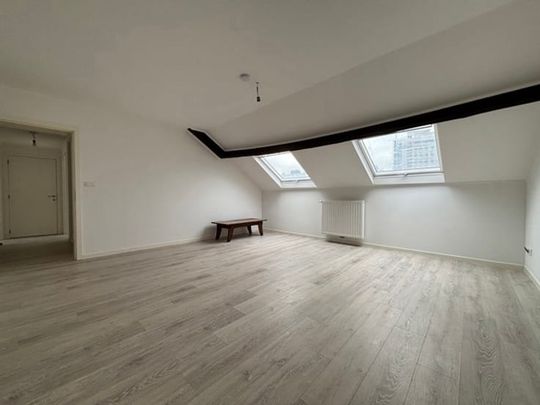 Appartement te huur - Photo 1
