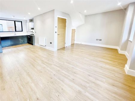 2 bedroom flat to rent - Photo 3