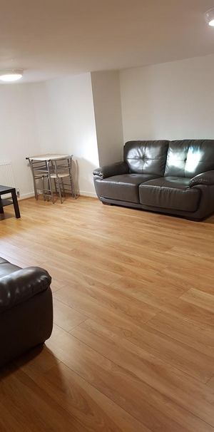 2 bedroom apartment to rent - Photo 1