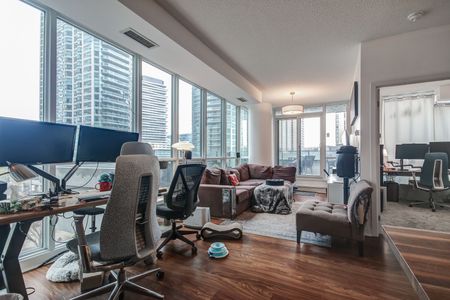For Lease - 33 Bay Street Unit# 508, Toronto, Ontario - Photo 4