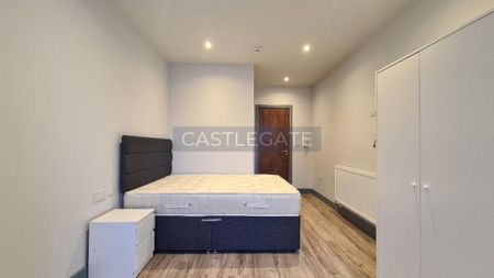 Studio to rent - Photo 3