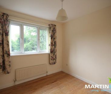 4 bedroom detached house to rent - Photo 4