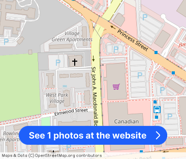 700-710 Sir John A. MacDonald Blvd. | 710 Sir John A. MacDonald Blv... - Photo 1