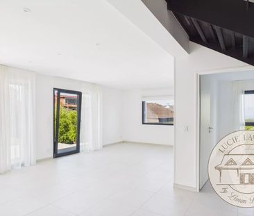 Location Maison 5 pièces 116m² ST CERGUES 74140 - Photo 1