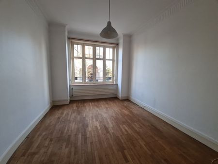 Location Appartement 68m² NANCY 54000 - Photo 2