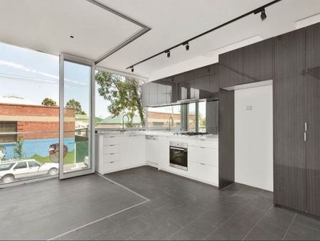 4A Crown Street, Flemington VIC 3031 - Photo 4