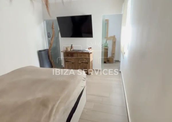 Charming 3-Bedroom Townhouse with Private Pool in Cala de Bou – Available for Yearly Rental