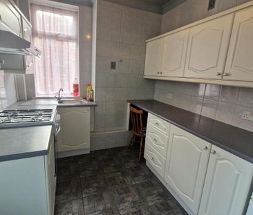 2 bedroom house to rent - Photo 2