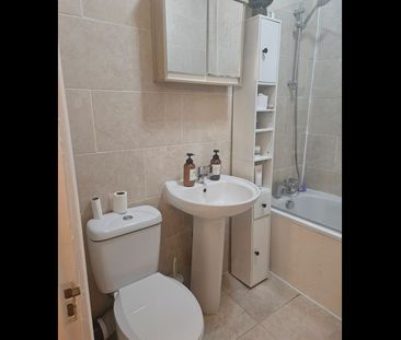 1 Bed Flat, Coldharbour Lane, SW9 - Photo 1
