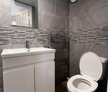 1 bedroom house of multiple occupation to rent - Photo 1