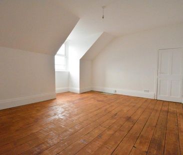 2 bedroom maisonette to rent - Photo 5