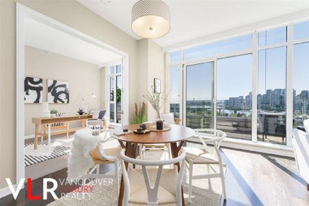 Condo in Vancouver West Side, BC - Photo 5