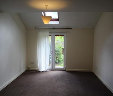 1 Bedroom Flat to Rent in Yarwell Court, Highfield Crescent, Ketter... - Photo 1